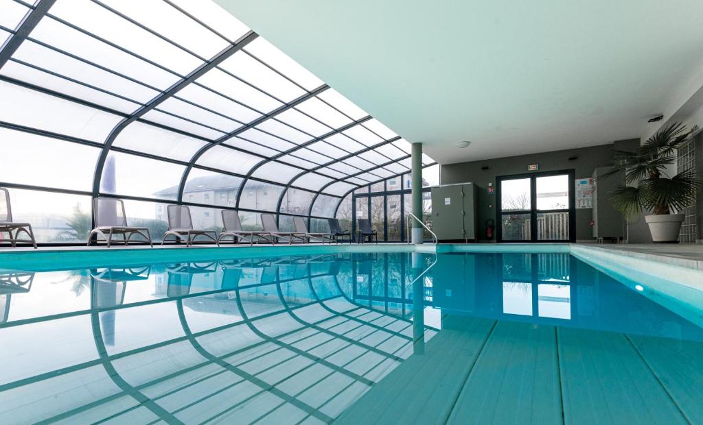 Kyriad Prestige Residence & Spa Cabourg-Dives-sur-Mer - Property Overview and Location