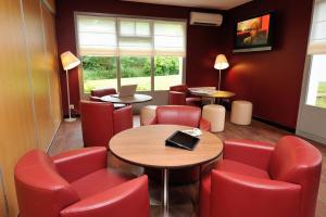 Kyriad SEDAN - Hotel Overview