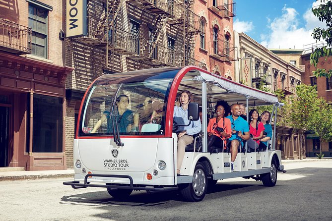 LA: Celebrity Homes & Warner Bros. Studio Hollywood Package