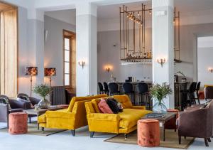 Langley Resort Napoleon Bonaparte - Hotel Overview and Location