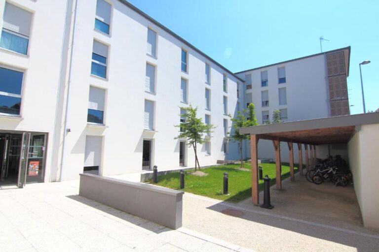 Laudine Hotel Residence Review