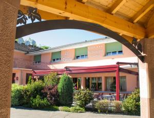 Le Rhien Hotel-Restaurant - Hotel Overview and Location