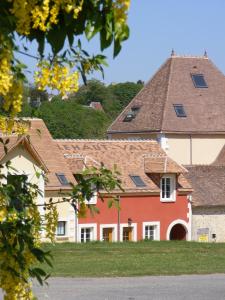 Les Belleme Golf - Self-catering Apartments - Property Overview and Location