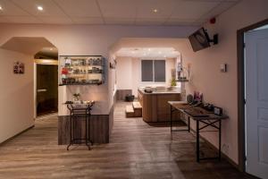 Logis Central Hotel - Restaurant & Spa - Hotel Overview