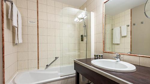 Logis Hostellerie DAussois - Hotel Overview and Location