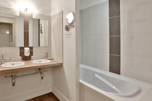 Logis Hotel Auberge Dupuytren - Overview of Logis Hotel Auberge Dupuytren