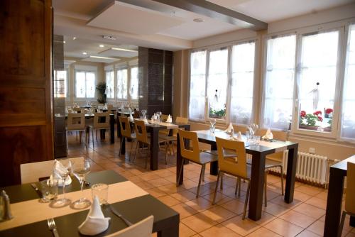 Logis Hotel Restaurant Barrey - Hotel Overview and Location