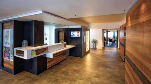 Logis Hotel Restaurant Spa Beau Site - Hotel Overview