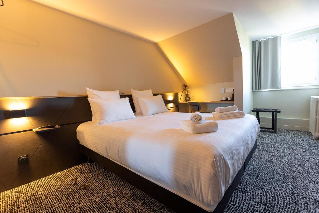 Logis Hotel & Restaurant The Green Bocage - Overview of Logis Hôtel & Restaurant Le Vert Bocage
