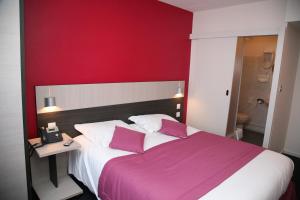 Logis Hotel - Restaurant The Renaissance - Overview of Logis Hôtel - Restaurant La Renaissance