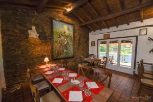 Logis Hotel The Chaumière - Overview of Logis Hôtel La Chaumière