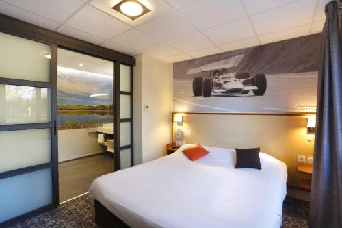 Logis Relais Des Puys - Hotel Overview