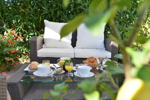 Mas De La Grenouillère Hotel and Equestrian Center in the Heart of Nature - Overview of Mas De La Grenouillère Hotel