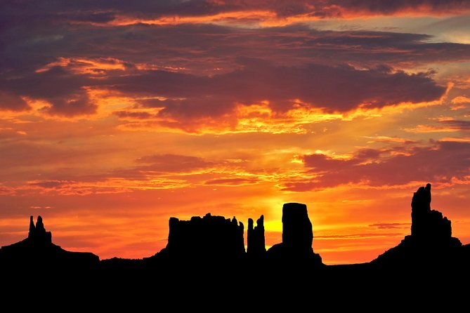 Monument Valley Tour From Flagstaff - Tour Overview and Highlights