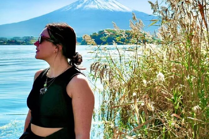Mt. Fuji to Lake Kawaguchi, Lake Yamanaka and Onsen Day Tour
