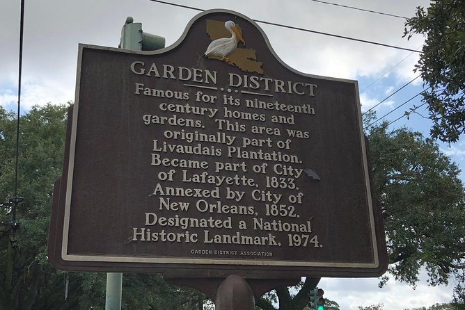 New Orleans Homes of the Rich and Famous Tour of the Garden District - Meeting and Accessibility Information