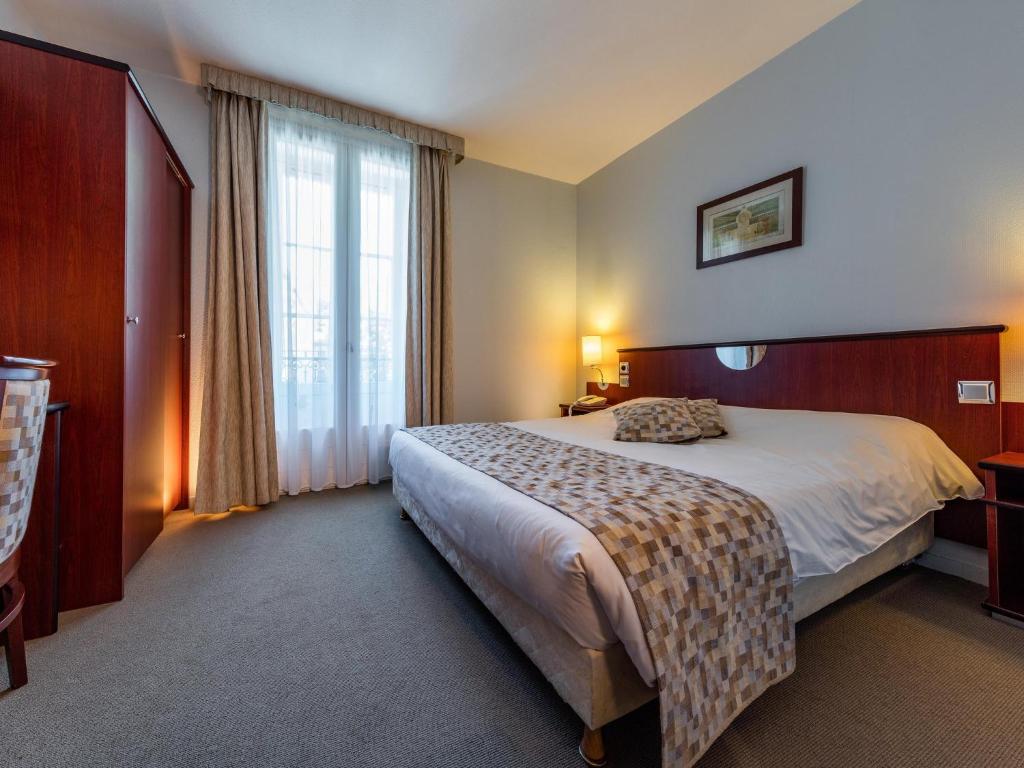 Noemys Neris Montlucon - Hotel Restaurant - Hotel Overview and Location