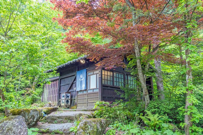 One Way Bus From Hirayu to Kawaguchiko via Mt. Fuji 5th Station - Transportation Details