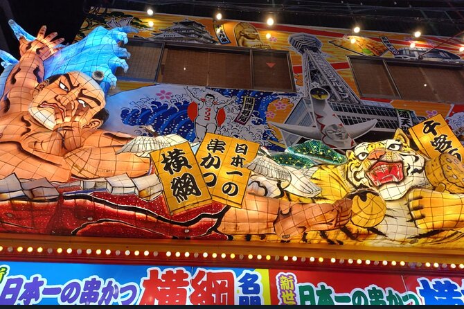 Osaka Private Tour With Guide in Spanish