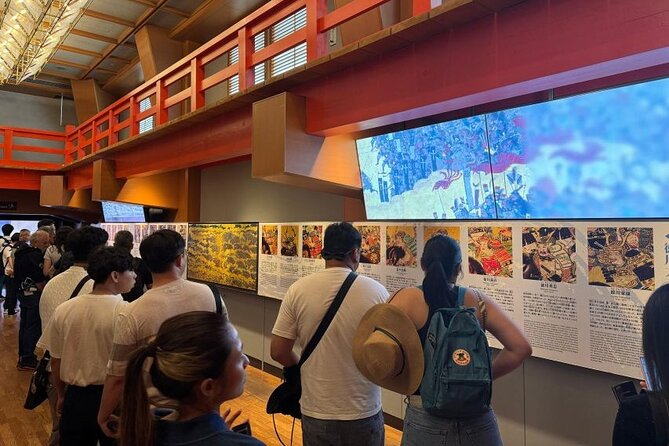 Private 3-Hour Guided Tour of Osaka Castle and Historical Museum