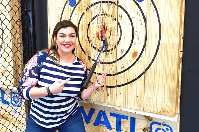 Private Axe Throwing for 1 Hour - Whats Included in the Private Session