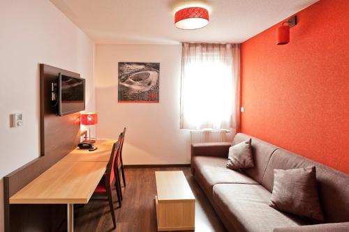 Privilodges Carré De Jaude Aparthotel - Overview of Privilodges Carré De Jaude