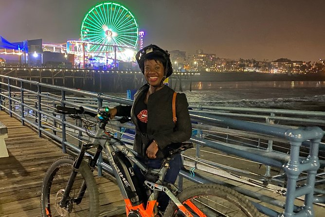 Santa Monica to Marina Del Rey E-Bike Beach Tour