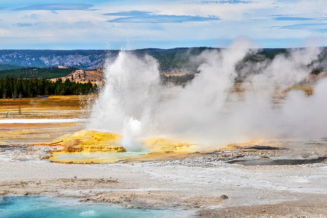 Self-Guided Audio Driving Tour in Yellowstone National Park - Key Features and Benefits
