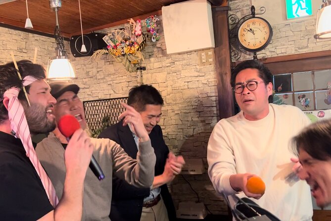 Shimbashi Minato Tokyo Night Tour With Local Guide