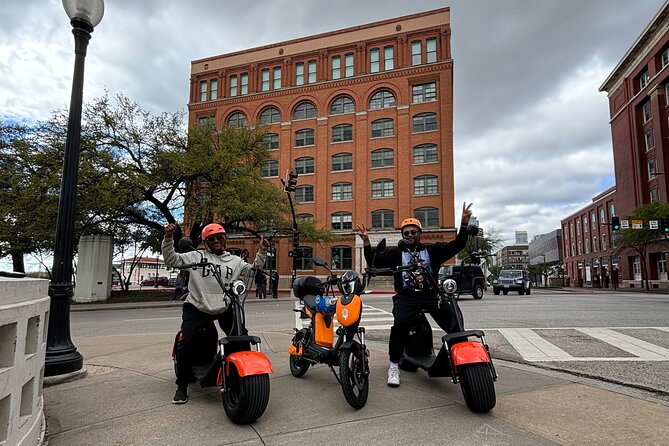 Smart Tour: Dallas JFK Assassination & History E-Bike Tour