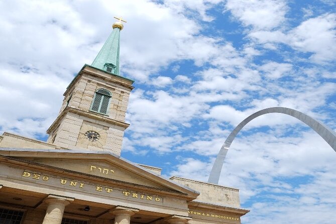 St. Louis Arch Walking Tour and Entrance Ticket - Tour Overview