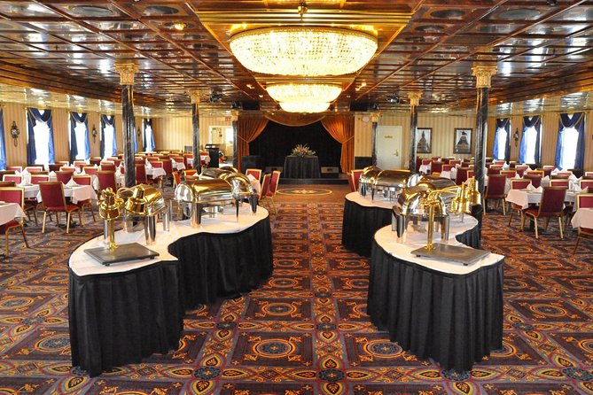 Sunday Brunch Riverboat Cruise in Savannah