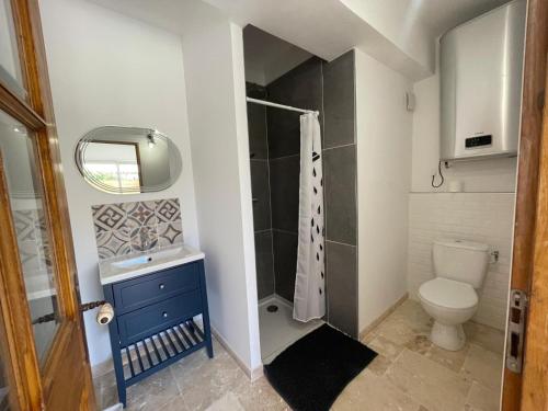 The Beautiful House - Overview of La Casa Bella