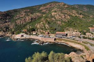 The Blue Waves - Hotel Overview