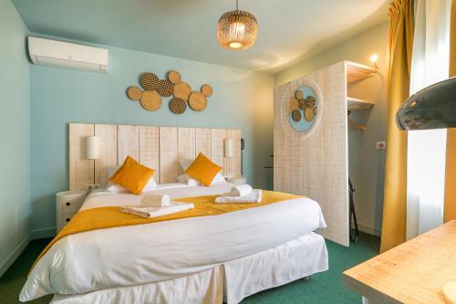 The Central Boutique Hotel - Overview of Le Central Boutique Hôtel