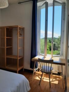 The Crickets of Morvan - Exploring the Natural Habitat of Crickets