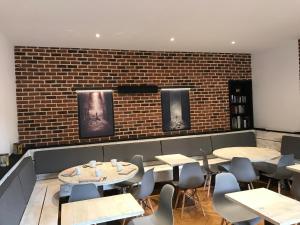 The Home of the 2 Treasures - Overview of La Demeure Des 2 Trésors