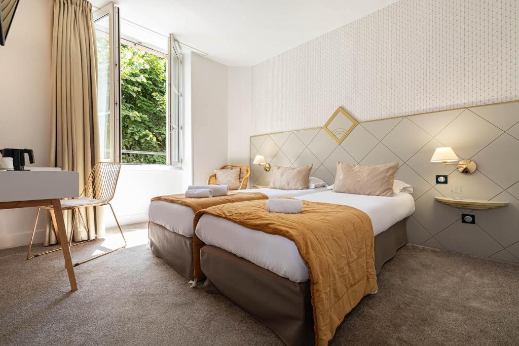 The Originals City, Hotel Bristol, Le Puy-en-Velay - Hotel Overview and Location