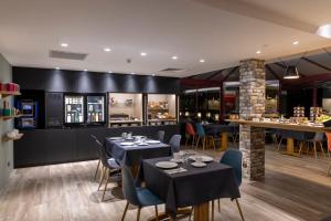 The Originals City, Hotel Paray-le-Monial - Location and Accessibility