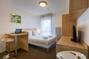 The Originals Residence, Kosy Apparthotels Troyes City & Park - Overview and Location