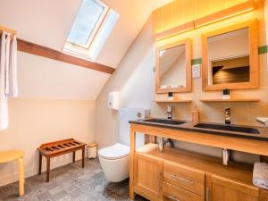 The Relay of the Lakes Burgundy Morvan - Hotel Overview