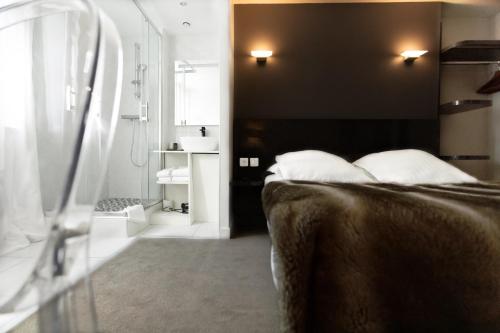 The Saint Louis - Hotel Overview and Location