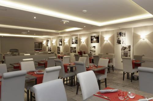 The Table of Gustave - Hotel Overview and Location