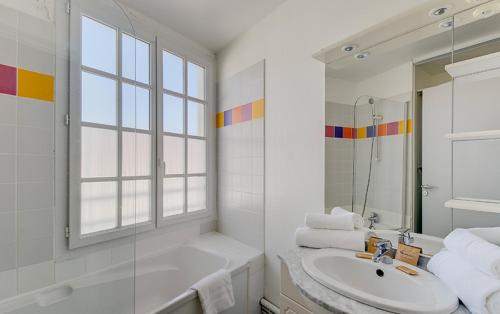 Vacancéole - Residence of the Ocean - Property Overview and Location