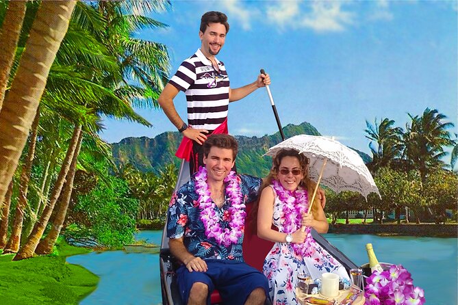 Waikiki Gondola Cruise Family Friendly & Small Group Fun