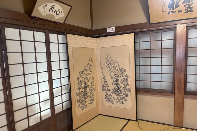 Zen Experience at Kinryu-Ji Temple and Asakusa Walking Tour