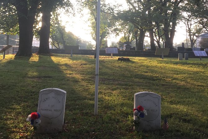 1.5-Hour Cemetery Ghost Hunt in Chattanooga - Uncovering Mysteries at Citizens Cemetery