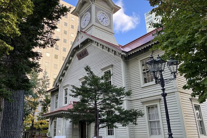 1-Day Walking Tour in Sapporo Historical Sights - Highlights of Sapporo Historical Sights