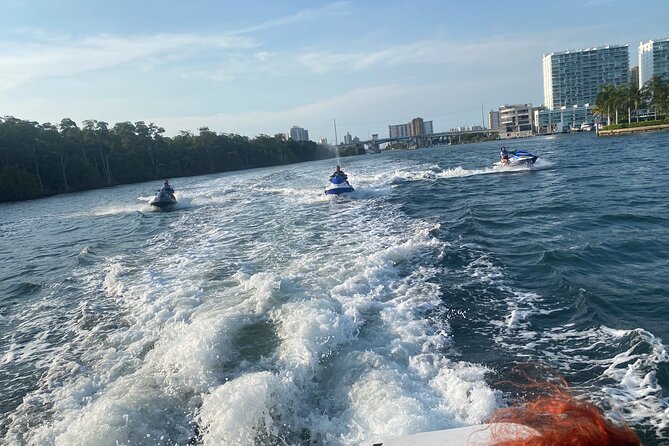 1-Hour Jet Ski Ride in Miami, Florida - Safety Training and Guidelines