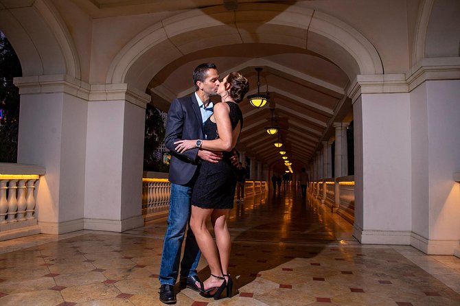 1 Hour Private Limo Photo Tour - Customize Your Tour Locations